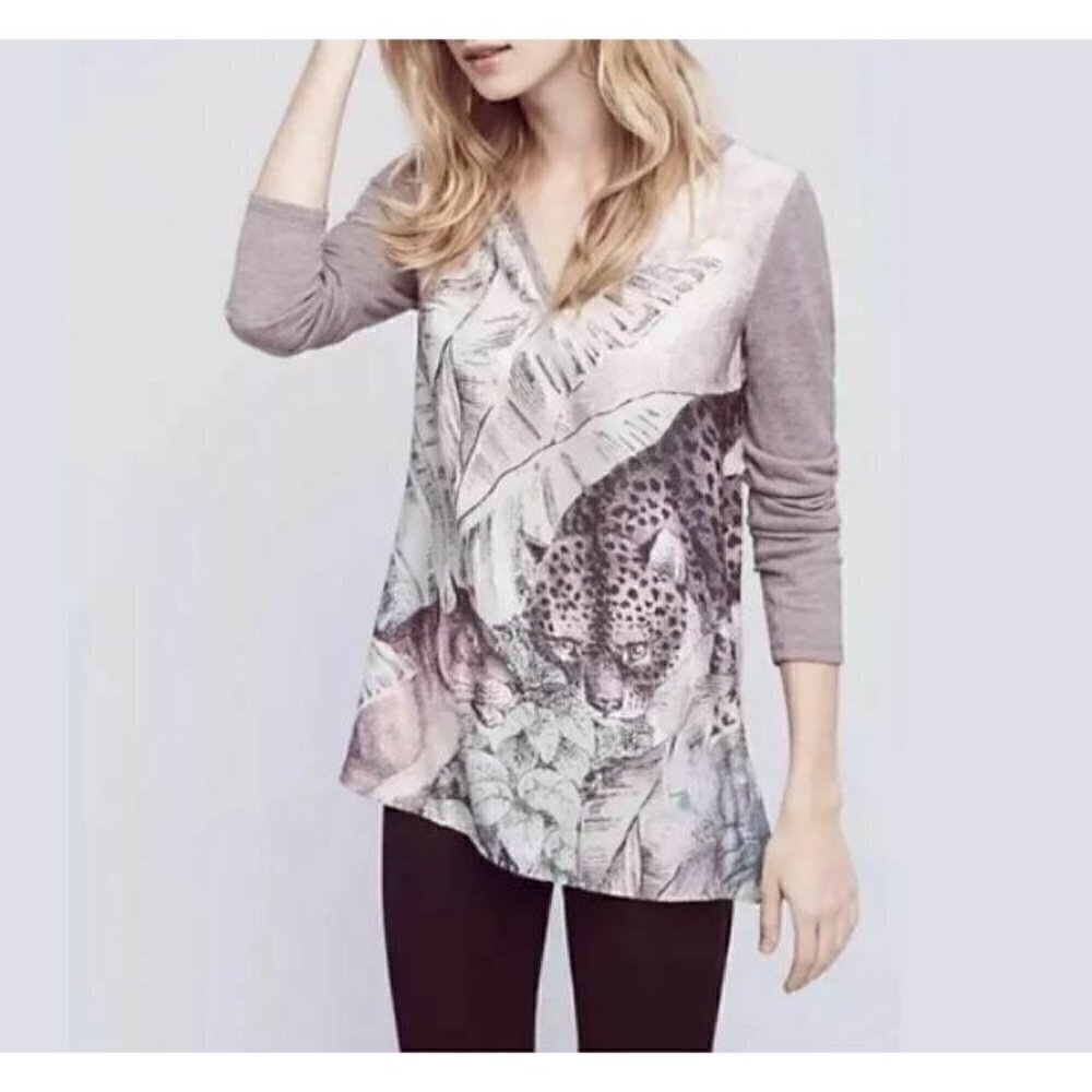 Anthropologie Akemi + Kin Fauna Tiger Tunic Top Womens Small Gray Linen Boho